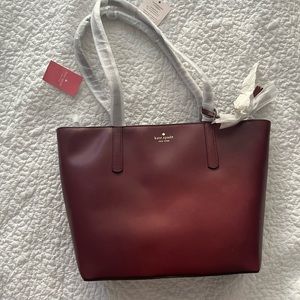 NWT Kate spade Emilia large tote in cherrywood